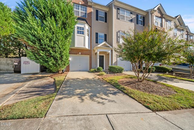 2615 Wyntercrest Lane, Durham, NC 27713