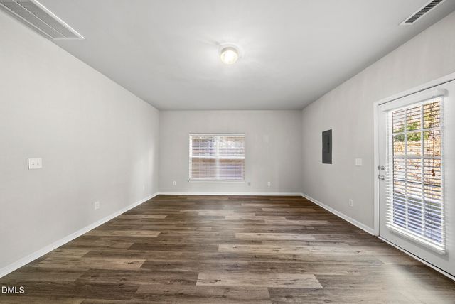 2615 Wyntercrest Lane, Durham, NC 27713