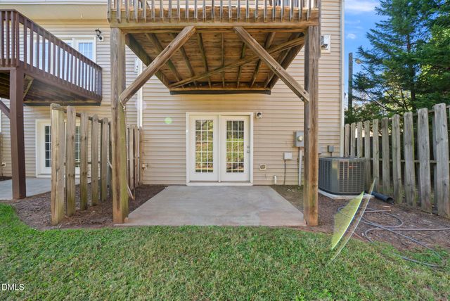 2615 Wyntercrest Lane, Durham, NC 27713