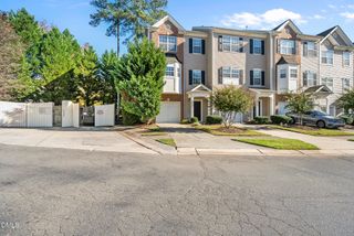 2615 Wyntercrest Lane, Durham, NC 27713