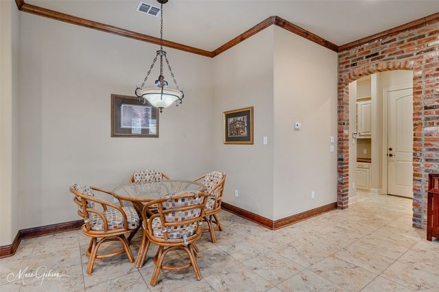 1020 Winterberry Lane, Shreveport, LA 71106