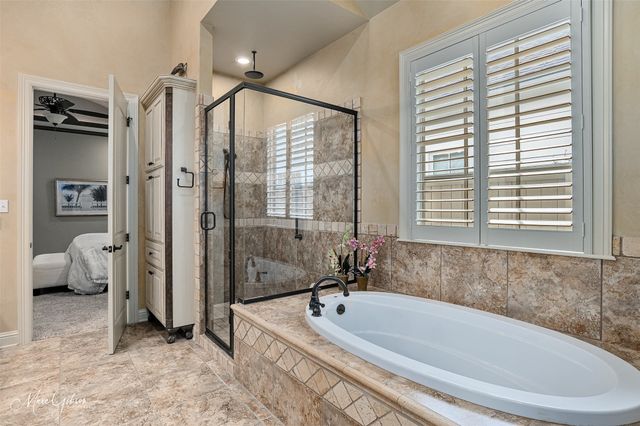 1020 Winterberry Lane, Shreveport, LA 71106