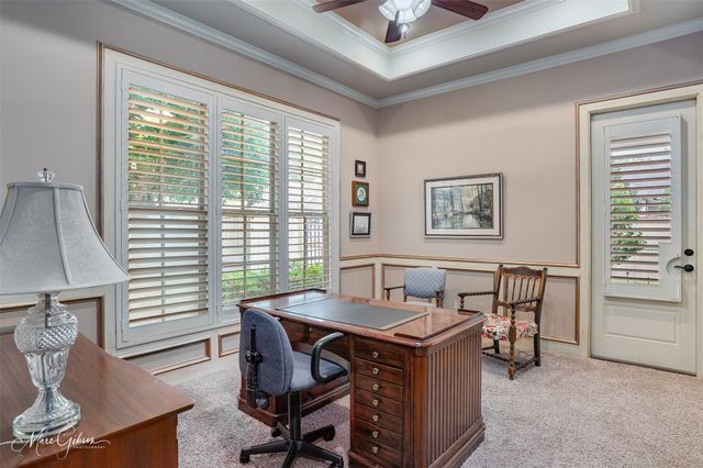 1020 Winterberry Lane, Shreveport, LA 71106