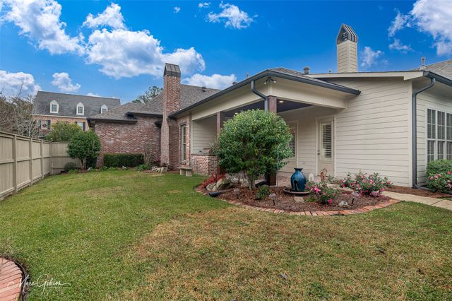 1020 Winterberry Lane, Shreveport, LA 71106