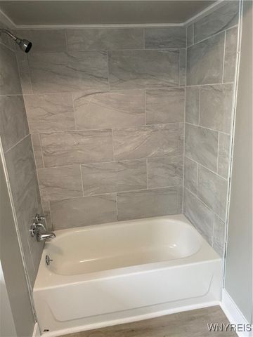 18 Kamper Avenue, Buffalo, NY 14210