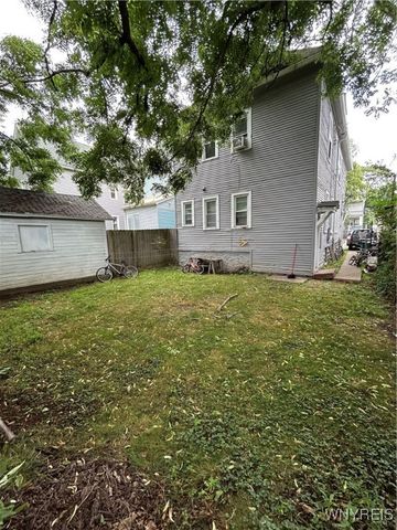 18 Kamper Avenue, Buffalo, NY 14210