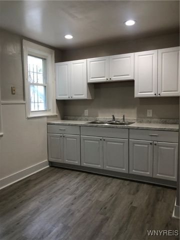 18 Kamper Avenue, Buffalo, NY 14210