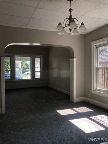 18 Kamper Avenue, Buffalo, NY 14210