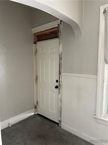 18 Kamper Avenue, Buffalo, NY 14210