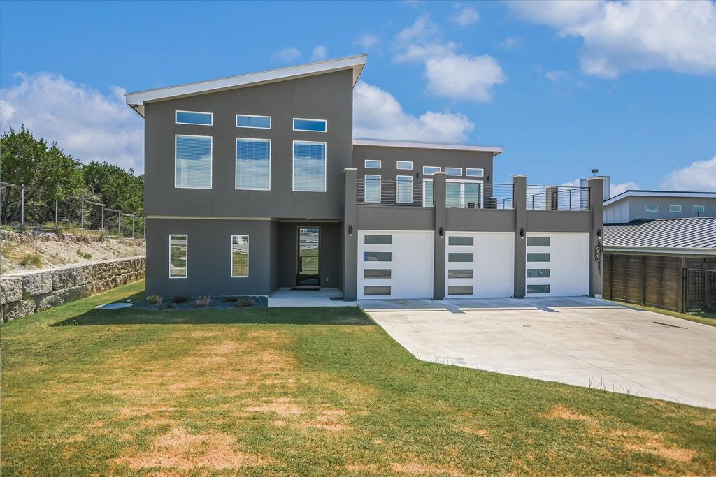 3503 Constitution DR, Lago Vista, TX 78645