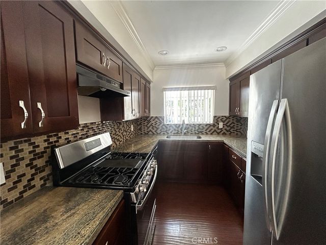 7845 Sedan, Canoga Park, CA 91304