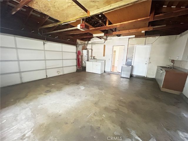 7845 Sedan, Canoga Park, CA 91304