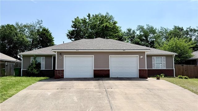 2413 & 2415 S 16th Street, Rogers, AR 72758