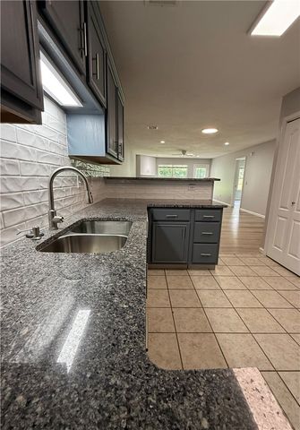 2413 & 2415 S 16th Street, Rogers, AR 72758