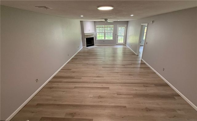 2413 & 2415 S 16th Street, Rogers, AR 72758