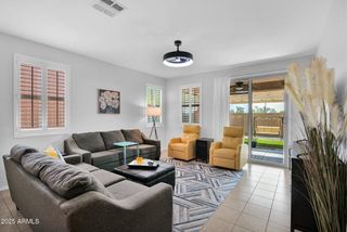 455 N RAINBOW Way, Casa Grande, AZ 85194