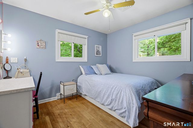 24 Jericho Drive, Old Lyme, CT 06371
