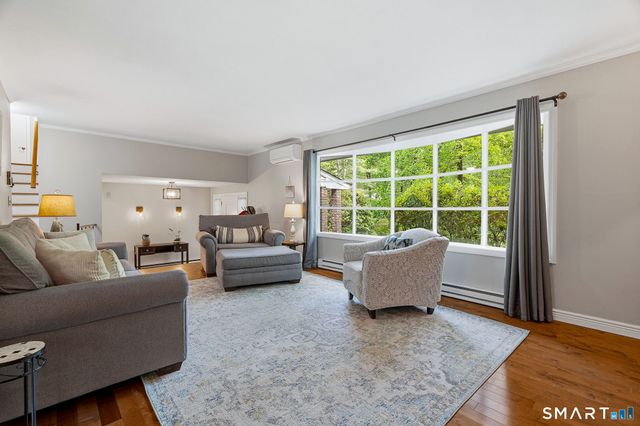 24 Jericho Drive, Old Lyme, CT 06371