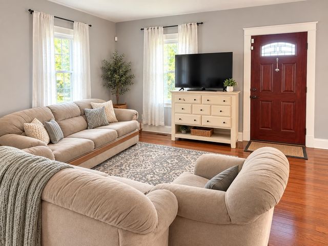 1313 Bissell Street, South Bend, IN 46617