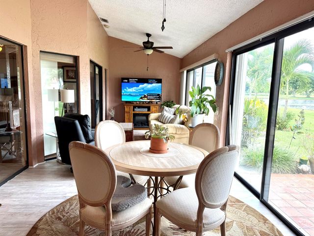 5878 Parkwalk Circle W, Boynton Beach, FL 33472