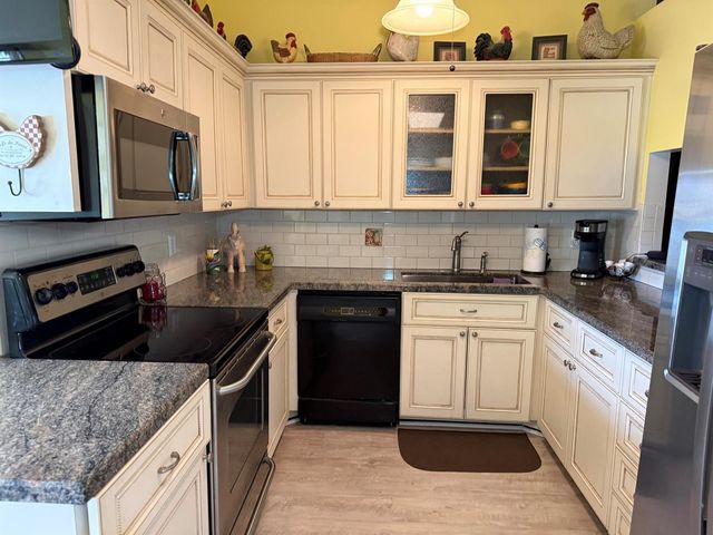 5878 Parkwalk Circle W, Boynton Beach, FL 33472