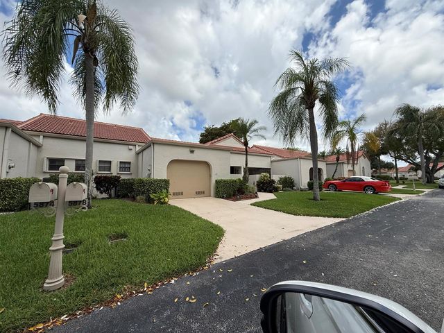 5878 Parkwalk Circle W, Boynton Beach, FL 33472