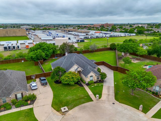 9733 Corral Drive, Fort Worth, TX 76244