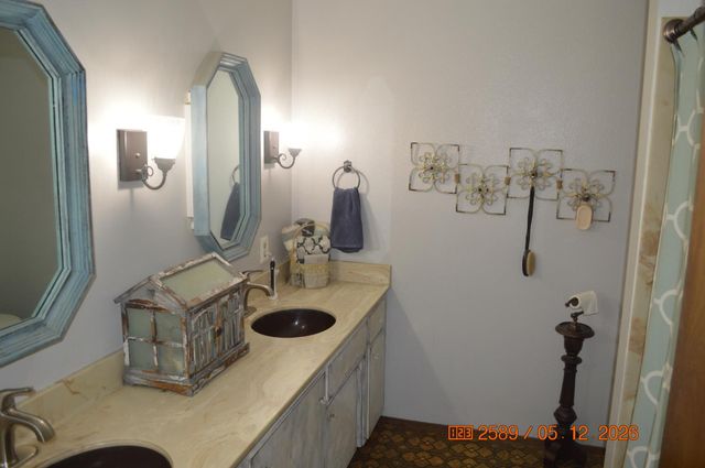 1706 N Washington Rd, Turlock, CA 95380