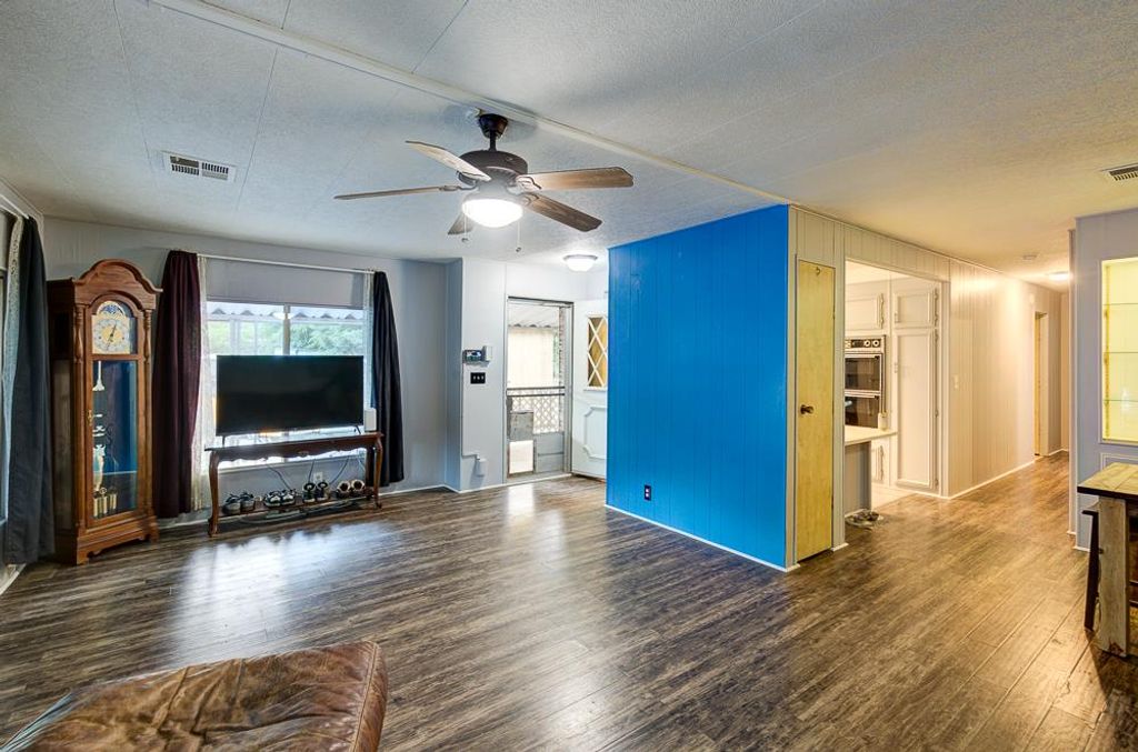Image 14 of property listing at 9360 N Blackstone Avenue # 153, Fresno, CA 93720