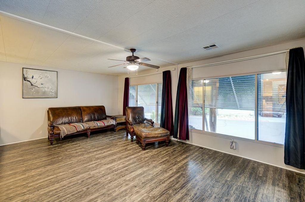 Image 15 of property listing at 9360 N Blackstone Avenue # 153, Fresno, CA 93720