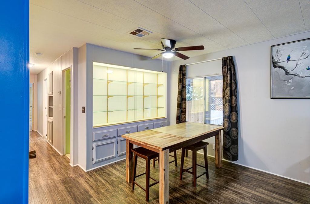 Image 18 of property listing at 9360 N Blackstone Avenue # 153, Fresno, CA 93720
