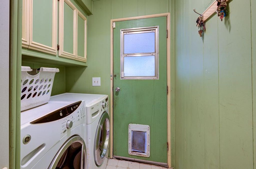 Image 31 of property listing at 9360 N Blackstone Avenue # 153, Fresno, CA 93720