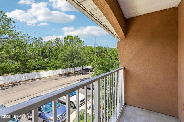 9575 AMARANTE Circle 9, Jacksonville, FL 32257