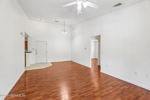 9575 AMARANTE Circle 9, Jacksonville, FL 32257