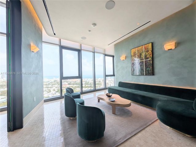 500 Alton Rd 3905, Miami Beach, FL 33139