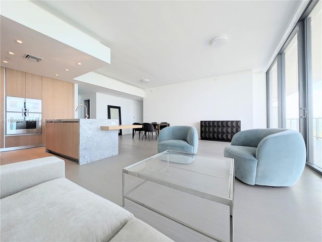 500 Alton Rd 3905, Miami Beach, FL 33139