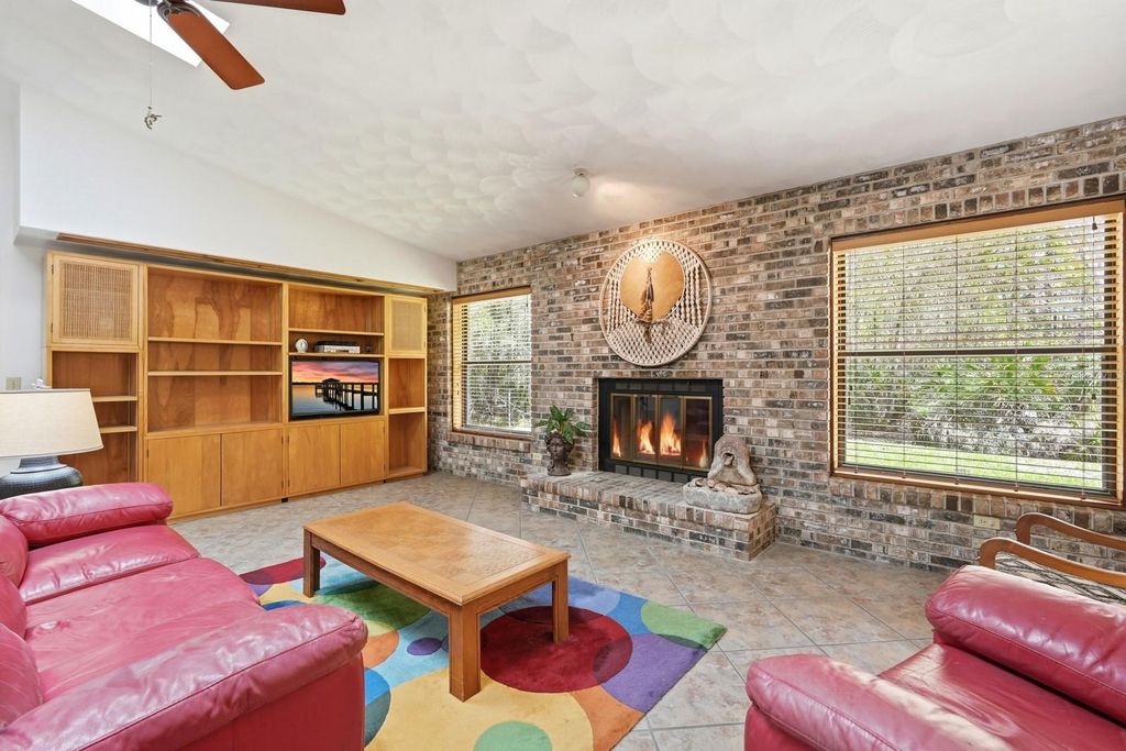 Image 3 of property listing at 158 CONE ROAD, Ormond Beach, FL 32174