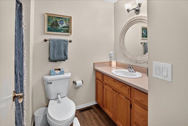 204 Weald Bridge Road, Cottage Grove, WI 53527