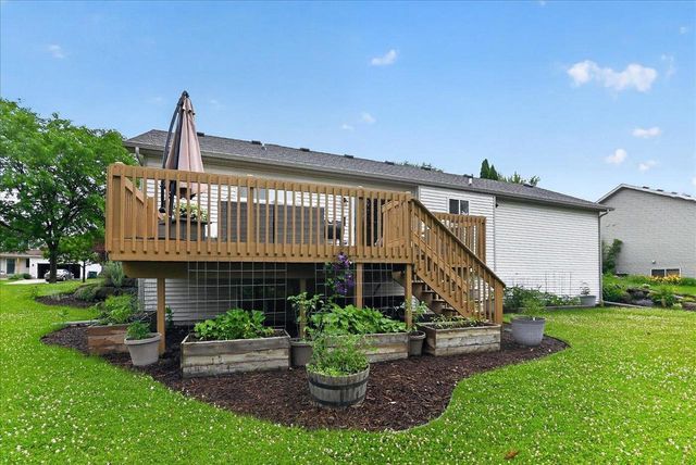 204 Weald Bridge Road, Cottage Grove, WI 53527