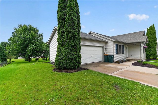 204 Weald Bridge Road, Cottage Grove, WI 53527