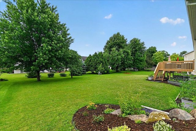 204 Weald Bridge Road, Cottage Grove, WI 53527