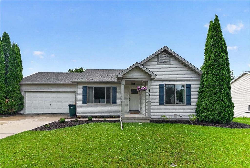 204 Weald Bridge Road, Cottage Grove, WI 53527