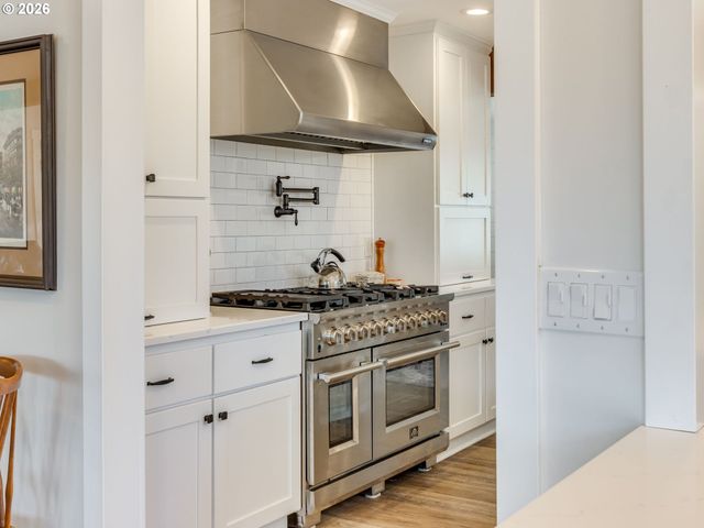 5801 Ne ABBEY Rd, Carlton, OR 97111