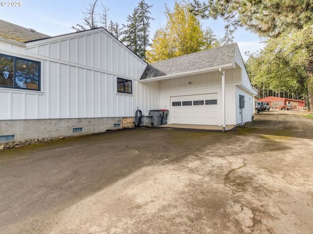 5801 Ne ABBEY Rd, Carlton, OR 97111