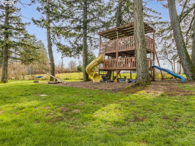 5801 Ne ABBEY Rd, Carlton, OR 97111