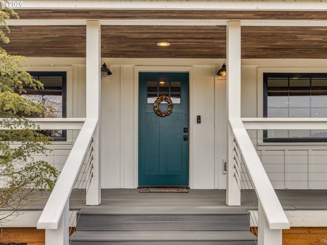 5801 Ne ABBEY Rd, Carlton, OR 97111