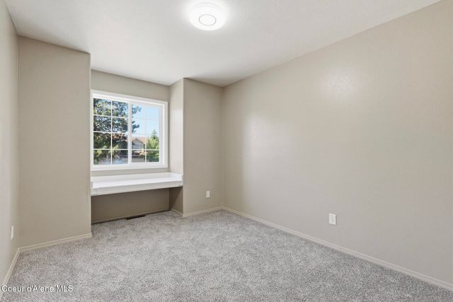 2504 N Stagecoach DR, Post Falls, ID 83854