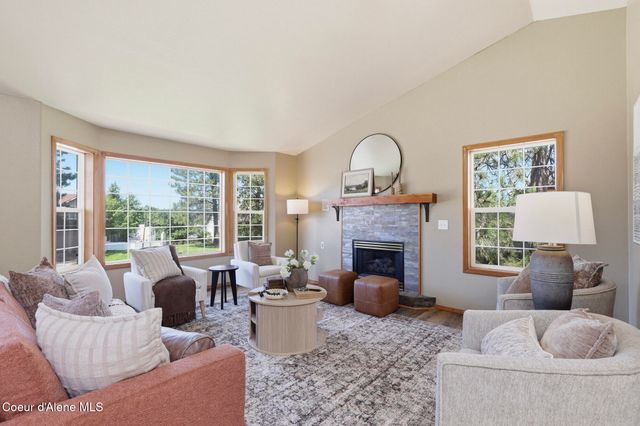 2504 N Stagecoach DR, Post Falls, ID 83854