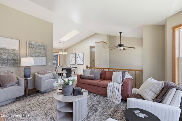 2504 N Stagecoach DR, Post Falls, ID 83854
