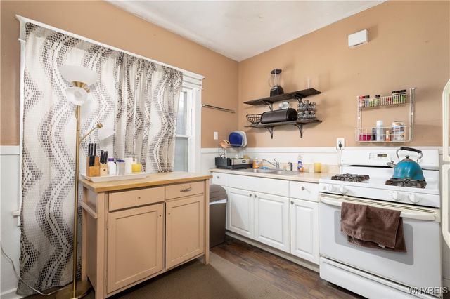 51 Stevenson Street, Buffalo, NY 14220